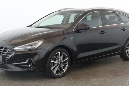 Hyundai i30 72.600 km 17.684 &euro; Neuss 41464