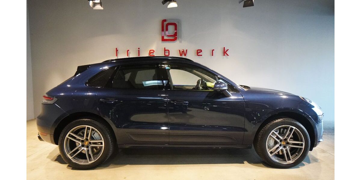 Porsche Macan 44.000 km 61.941 &euro; Duisburg 47228
