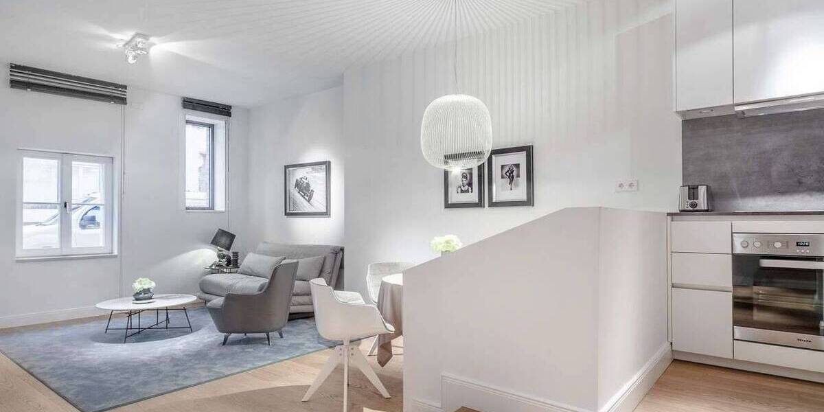 Etagenwohnung Düsseldorf Altstadt - 2 Zimmer, 55 m&sup2;, 1.450&euro; | Angebot:26826256