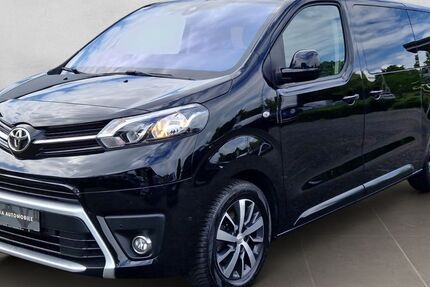 Toyota Verso 12.188 km 32.990 &euro; Kaarst (bei Düsseldorf) 41564