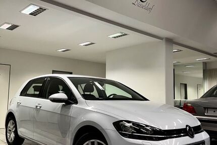 VW Golf 197.244 km 10.400 &euro; Düsseldorf 40476