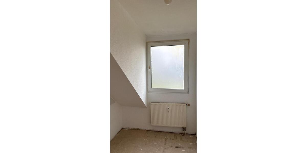 Dachgeschoßwohnung Mönchengladbach Süd - 2 Zimmer, 62 m&sup2;, 610&euro; | Angebot:25433285