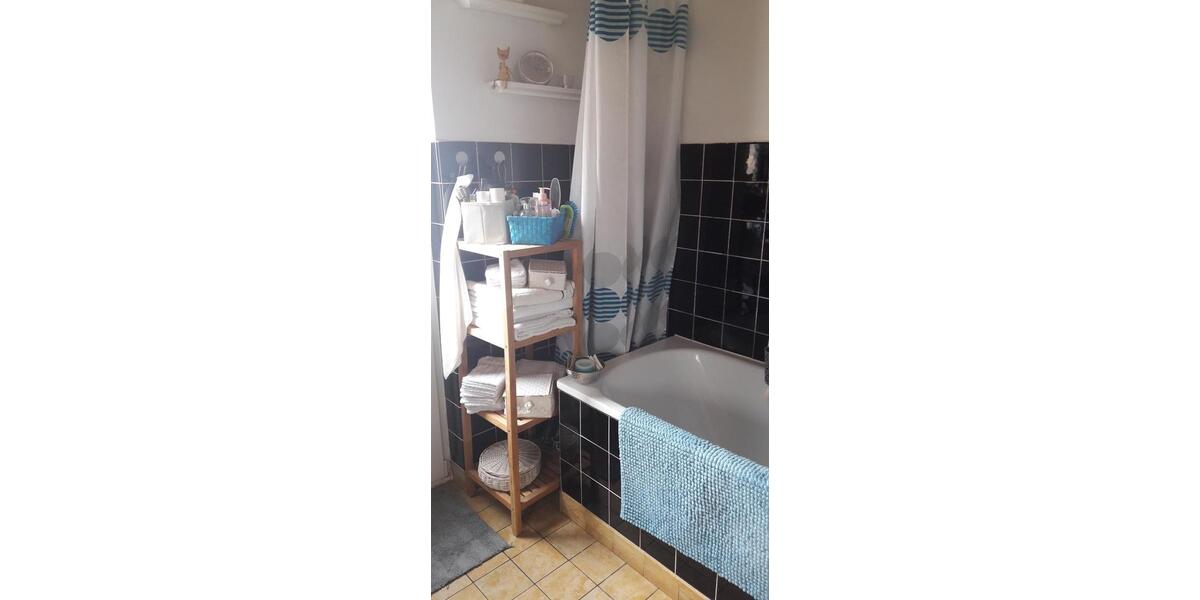 Einfamilienhaus Wegberg - 6 Zimmer, 100 m&sup2;, 250.000&euro; | Angebot:25102111