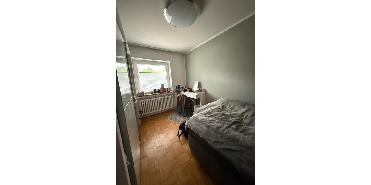 Etagenwohnung Düsseldorf Niederkassel - 2 Zimmer, 48 m&sup2;, 660&euro; | Angebot:26652931