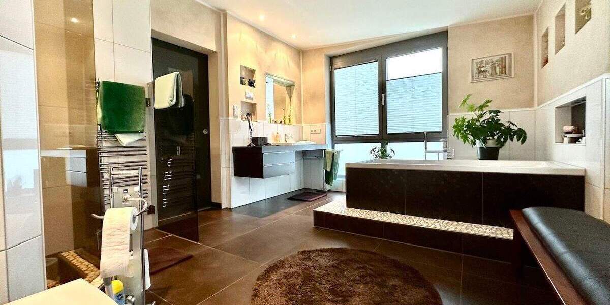 Mehrfamilienhaus, Wohnhaus Neuss Rosellen - 1 Zimmer, 370 m&sup2;, 1.493.000&euro; | Angebot:25687669