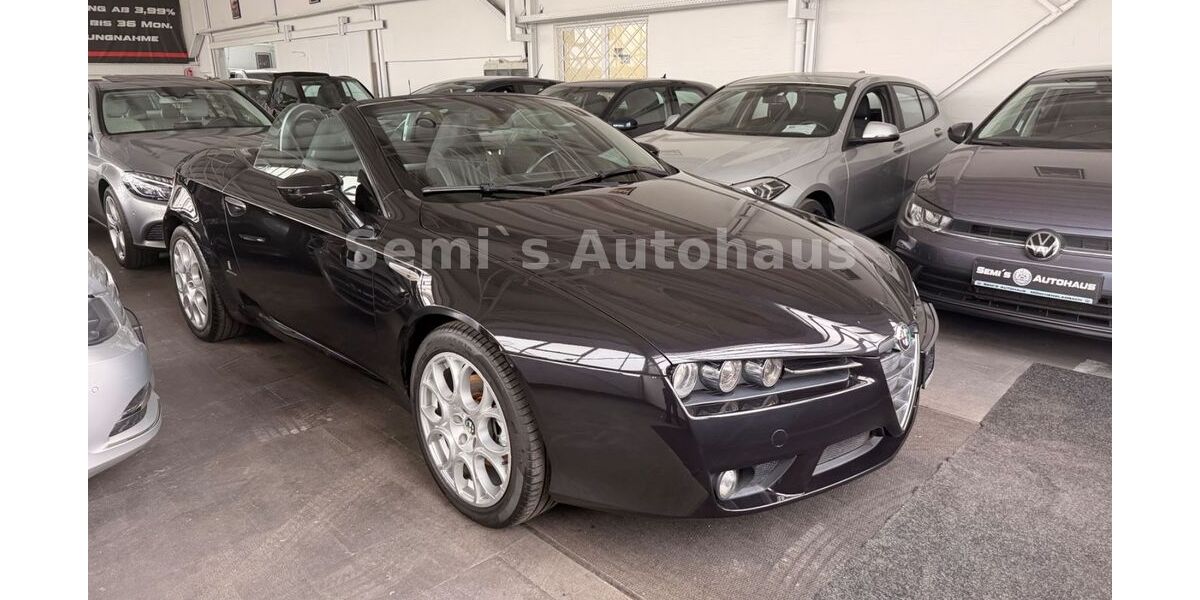 Alfa Romeo Spider 106.580 km 10.850 &euro; Mönchengladbach 41238