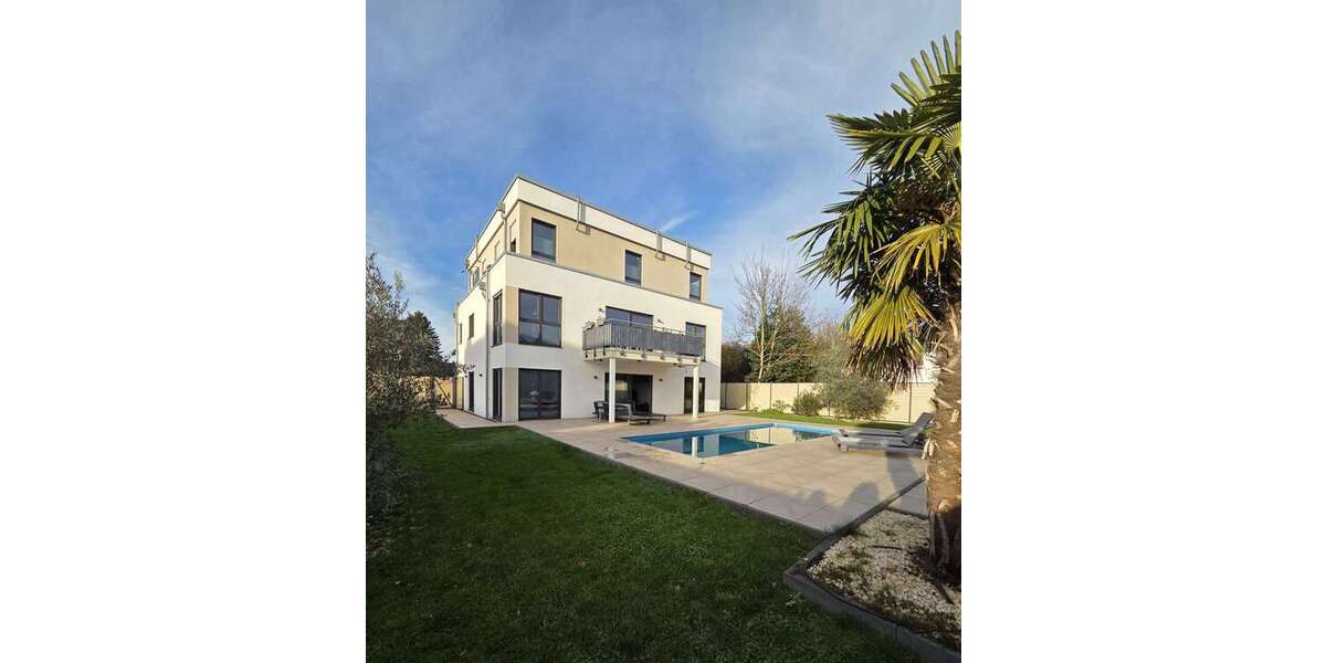 Einfamilienhaus Grevenbroich - Wevelinghoven Wevelinghoven - 10 Zimmer, 320 m&sup2;, 1.850.000&euro; | Angebot:25248613