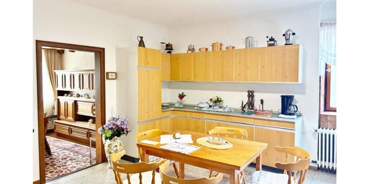 Einfamilienhaus Wegberg / Moorshoven Moorshoven - 8 Zimmer, 287 m&sup2;, 295.000&euro; | Angebot:25665589