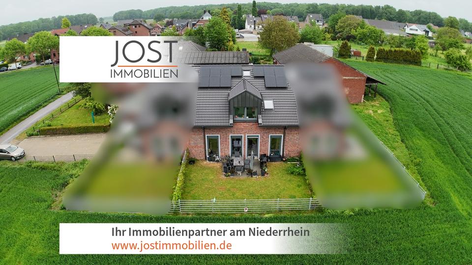 Reihenhaus Mönchengladbach West - 3 Zimmer, 130 m&sup2;, 1.700&euro; | Angebot:26429794