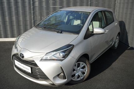 Toyota Yaris 87.838 km 8.499 &euro; Dormagen 41539