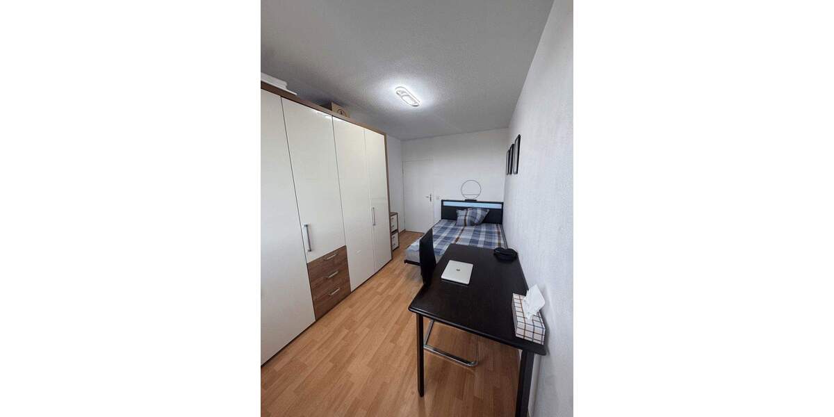 Etagenwohnung Krefeld Benrad-Nord - 3 Zimmer, 75 m&sup2;, 160.000&euro; | Angebot:25720773