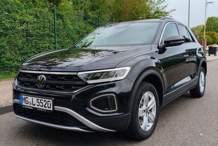 VW T-Roc 54.277 km 23.990 &euro; Mönchengladbach 41179