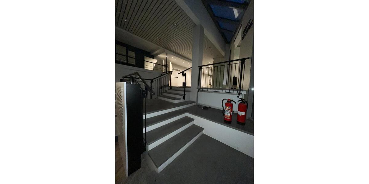 Gewerbeobjekt Mönchengladbach Süd - 2.500&euro; | Angebot:25783341