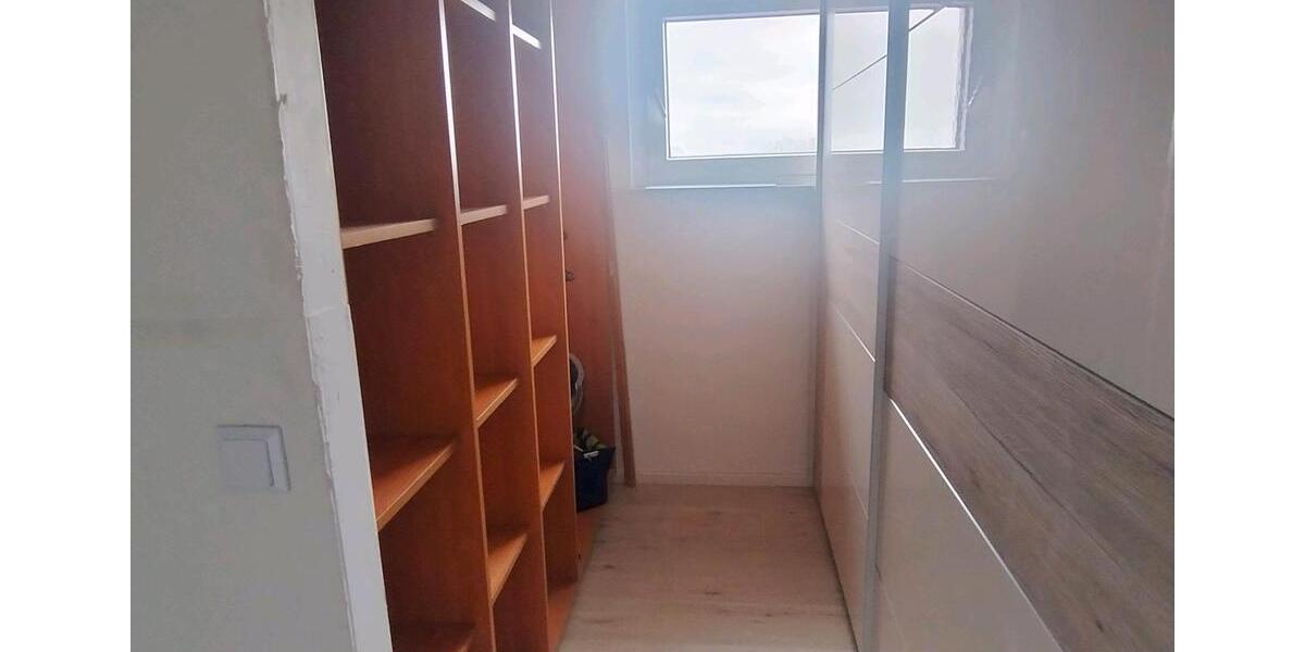 Etagenwohnung Kamp-Lintfort Lintfort - 3 Zimmer, 76 m&sup2;, 118.000&euro; | Angebot:25639794