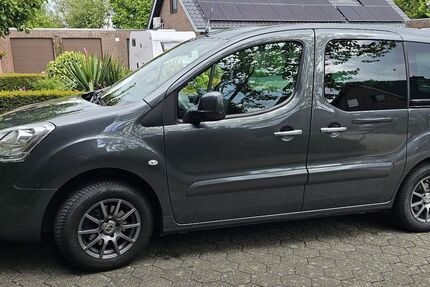 Citroen Berlingo 99.900 km 10.000 &euro; Brüggen 41379