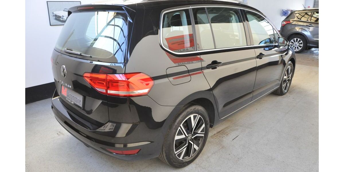 VW Touran 103.000 km 21.500 &euro; Moers 47445