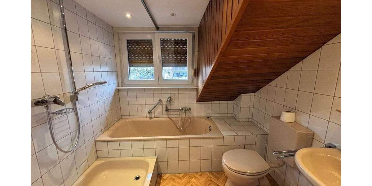 Mehrfamilienhaus, Wohnhaus Krefeld Uerdingen - 1 Zimmer, 280 m&sup2;, 349.000&euro; | Angebot:25693385