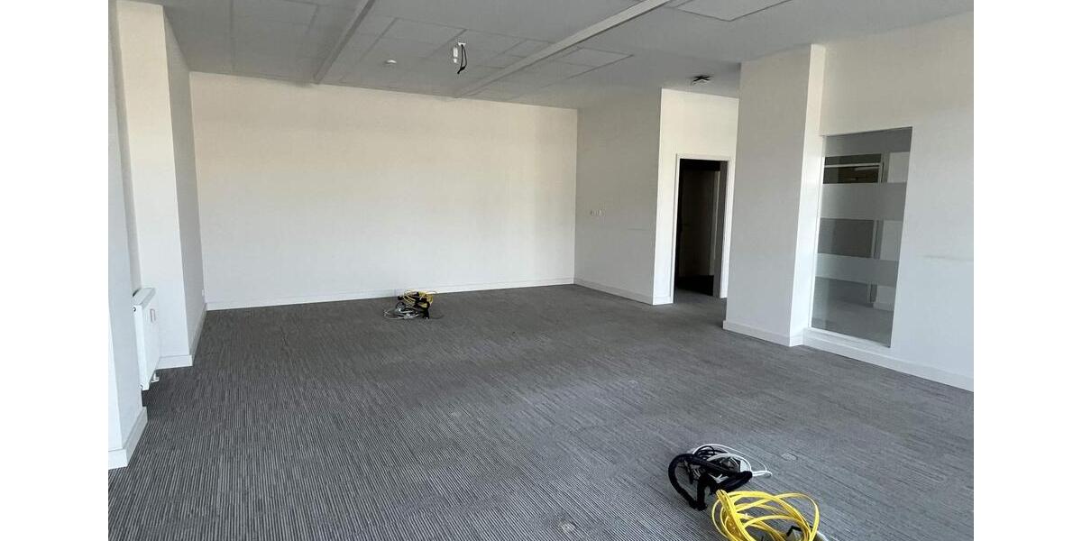 Gewerbeobjekt Moers - 4.801&euro; | Angebot:23812393