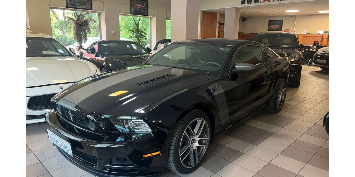 Ford Mustang 85.000 km 45.000 &euro; Bedburg 50181