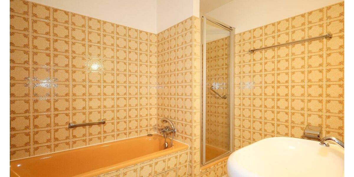 Etagenwohnung Düsseldorf / Unterbach Unterbach - 3 Zimmer, 100 m&sup2;, 385.000&euro; | Angebot:26933820