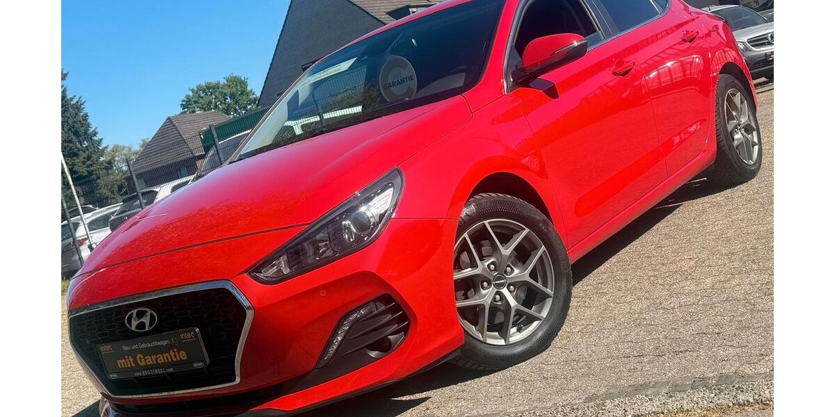 Hyundai i30 70.000 km 14.599 &euro; Krefeld 47805