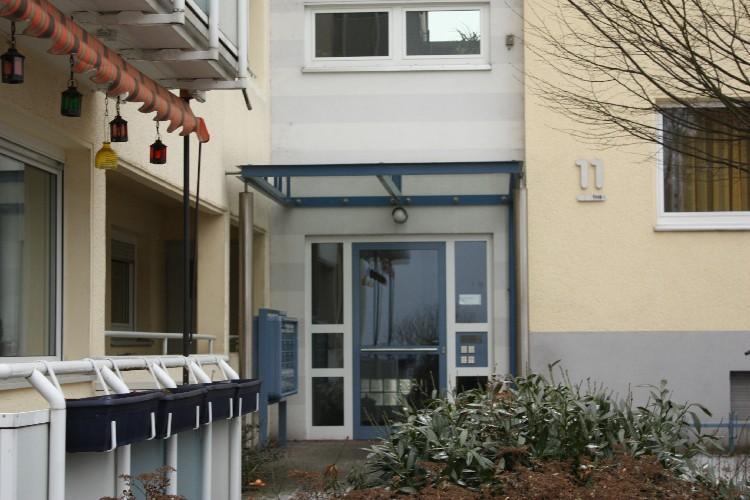 Erdgeschoßwohnung Kamp-Lintfort Lintfort - 3.5 Zimmer, 64 m&sup2;, 600&euro; | Angebot:26187032