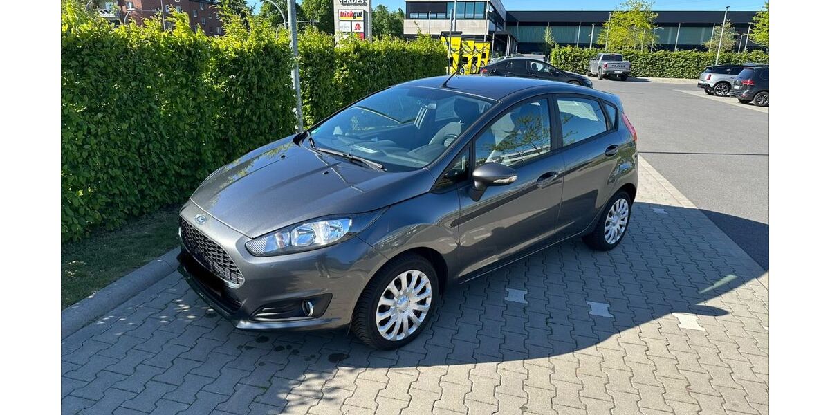 Ford Fiesta 151.000 km 4.200 &euro; Moers 47441