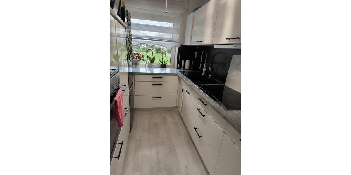 Erdgeschoßwohnung Duisburg Huckingen - 4 Zimmer, 98 m&sup2;, 200.000&euro; | Angebot:26383128