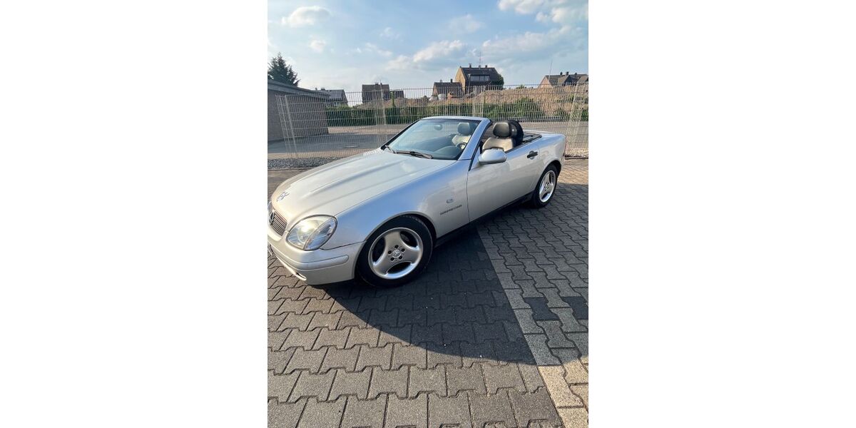 Mercedes-Benz SLK 230 205.000 km 4.800 &euro; Moers 47447