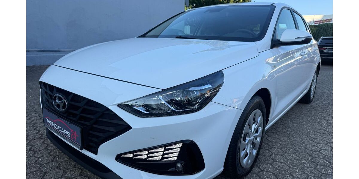 Hyundai i30 34.700 km 16.590 &euro; Mönchengladbach 41236