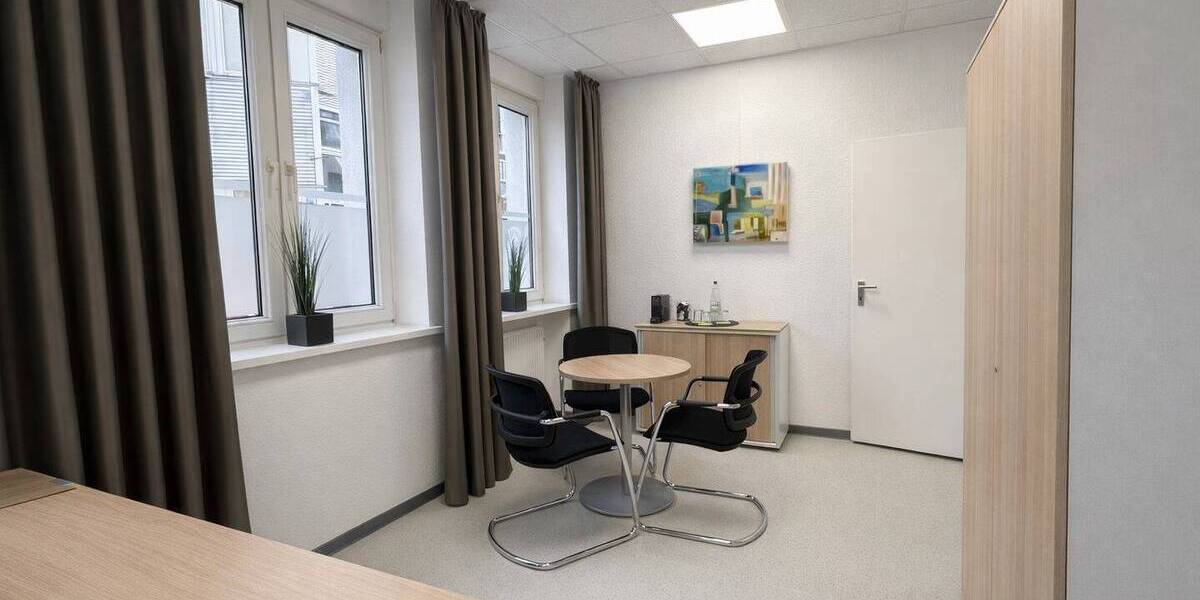 Gewerbeobjekt Krefeld Stadtmitte - 1 Zimmer, 495 m&sup2;, 4.653&euro; | Angebot:26786917