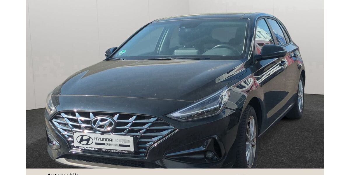 Hyundai i30 35.200 km 16.490 &euro; Düsseldorf 40233