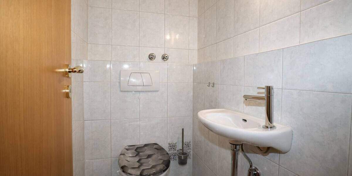Etagenwohnung Neuss Stadionviertel - 3 Zimmer, 78 m&sup2;, 249.000&euro; | Angebot:25689677