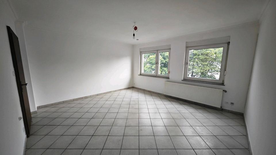 Etagenwohnung Mönchengladbach - 2 Zimmer, 75 m&sup2;, 700&euro; | Angebot:26677964