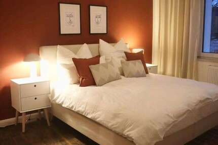 Zimmer Düsseldorf Oberbilk - 1 Zimmer, 1.350&euro; | Angebot:24644679