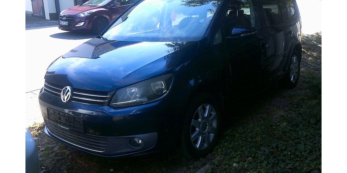 VW Touran 177.800 km 5.700 &euro; Grevenbroich 41516