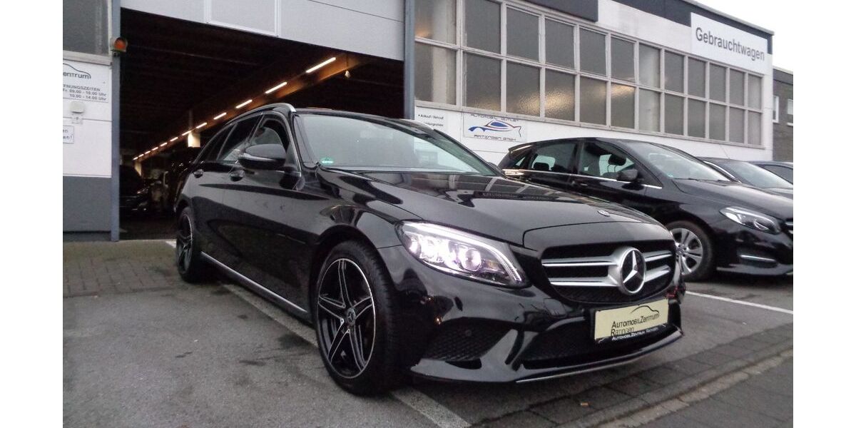 Mercedes-Benz C 220 89.000 km 23.990 &euro; Ratingen 40880