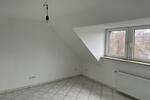 Dachgeschoßwohnung Krefeld - 3 Zimmer, 63 m&sup2;, 625&euro; | Angebot:25648687