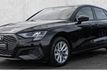 Audi A3 53.477 km 28.400 &euro; Düsseldorf 40474