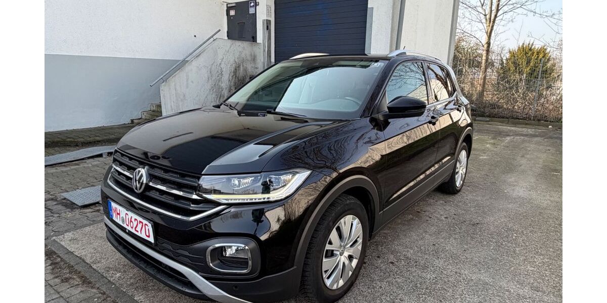 VW T-Cross 91.000 km 15.500 &euro; Mülheim an der Ruhr 45472