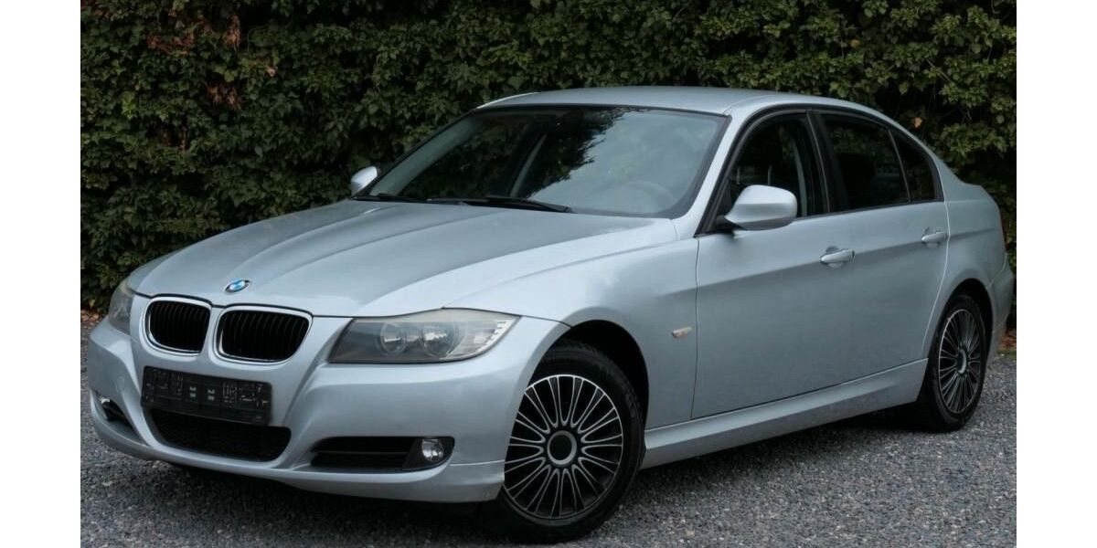 BMW 320 183.000 km 5.450 &euro; Mönchengladbach 41063