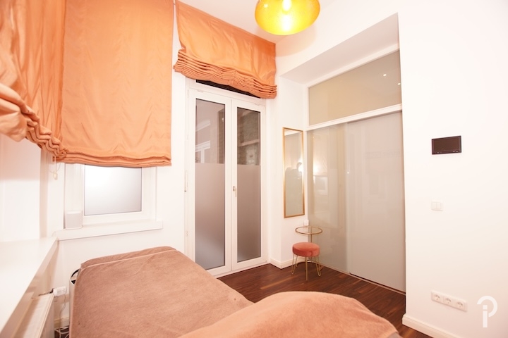Beauty-Spa Praxisfläche im TOP-Lage in Oberkassel zu vermieten. Auf Wunsch komplett ausgestattet - Gewerbeobjekt Düsseldorf / Oberkassel Oberkassel | Angebot:26645299
