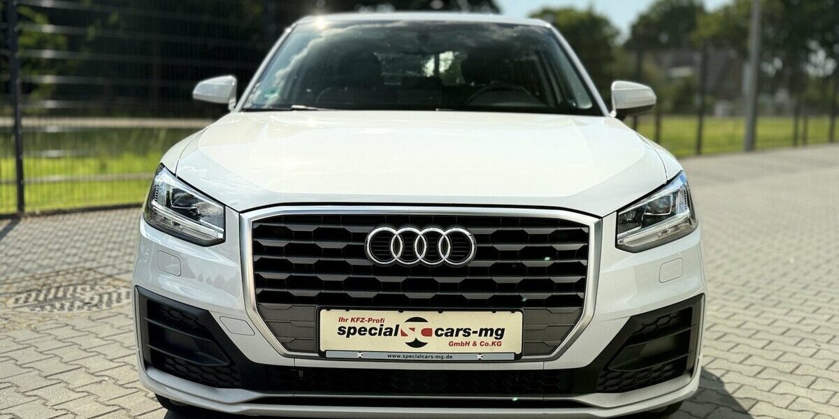Audi Q2 35 TDI Sport / S Line / KeylessGO / AHK 55.000 km 24.680 &euro; Mönchengladbach 41066