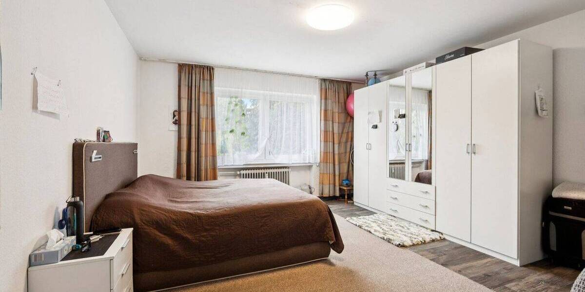 Etagenwohnung Mönchengladbach Rheydt-West - 5 Zimmer, 118 m&sup2;, 175.000&euro; | Angebot:26641778