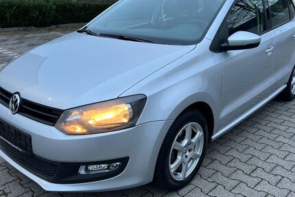 VW Polo 91.000 km 5.990 &euro; Mönchengladbach 41063
