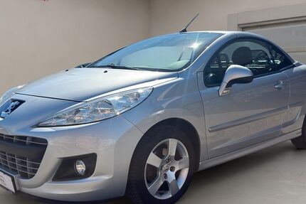 Peugeot 207 87.895 km 4.900 &euro; Düsseldorf 40235
