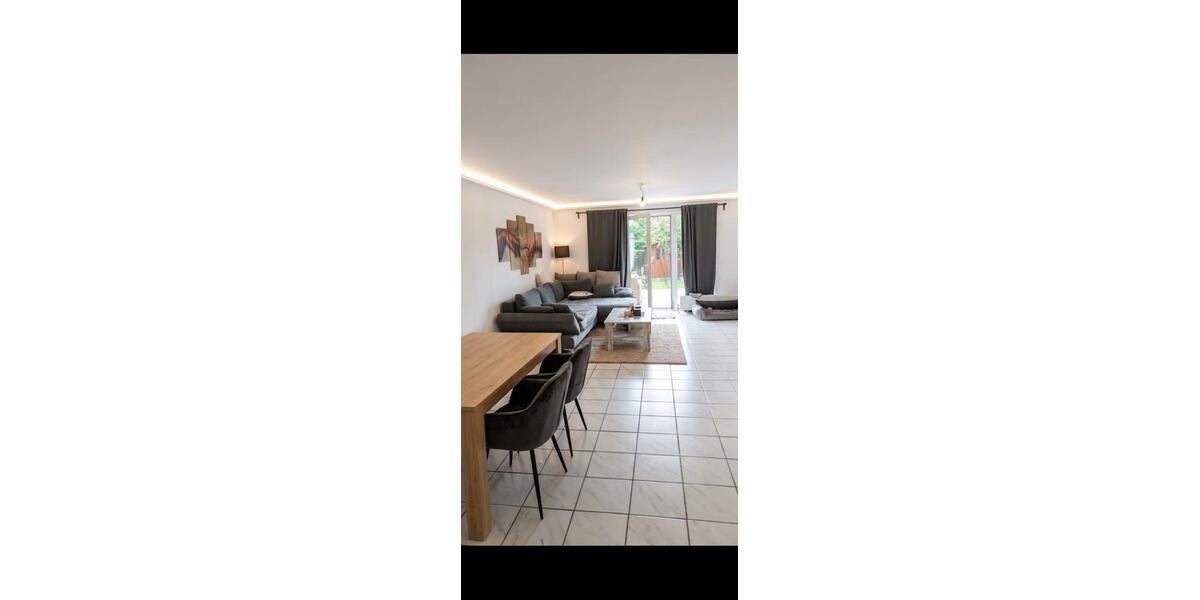 Reihenhaus Hilden - 4.5 Zimmer, 127 m&sup2;, 1.950&euro; | Angebot:27615060