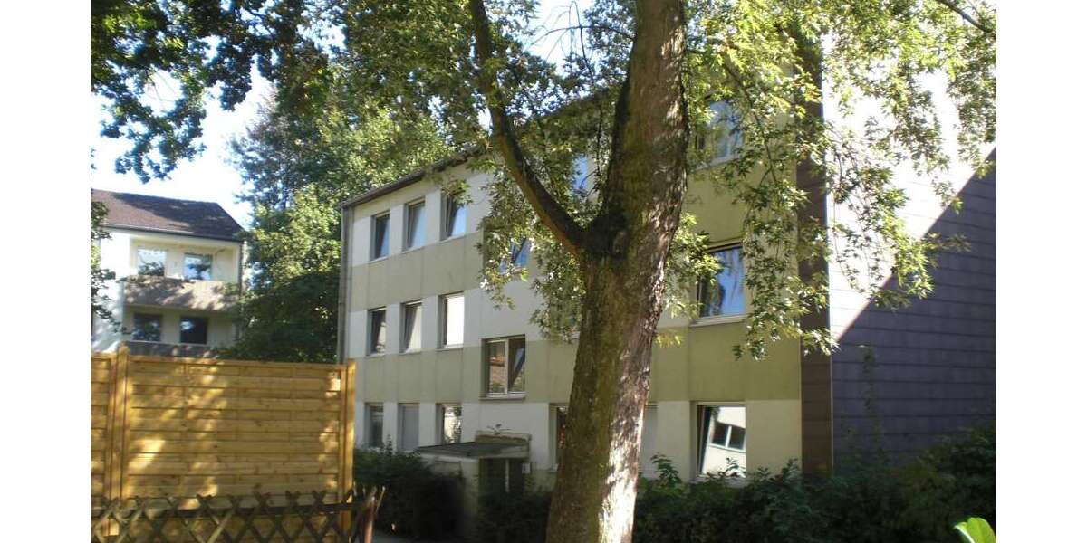 Etagenwohnung Düsseldorf Knittkuhl - 4 Zimmer, 81 m&sup2;, 895&euro; | Angebot:26683234