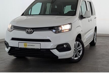 Toyota Proace City (Verso) 62.900 km 16.460 &euro; Düsseldorf 40599