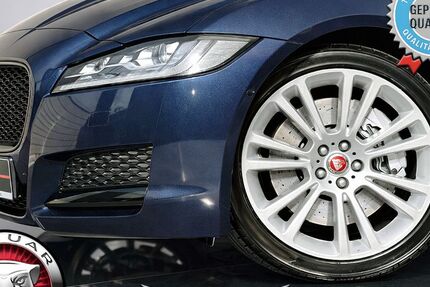 Jaguar XF 122.597 km 17.990 &euro; Düsseldorf 40625